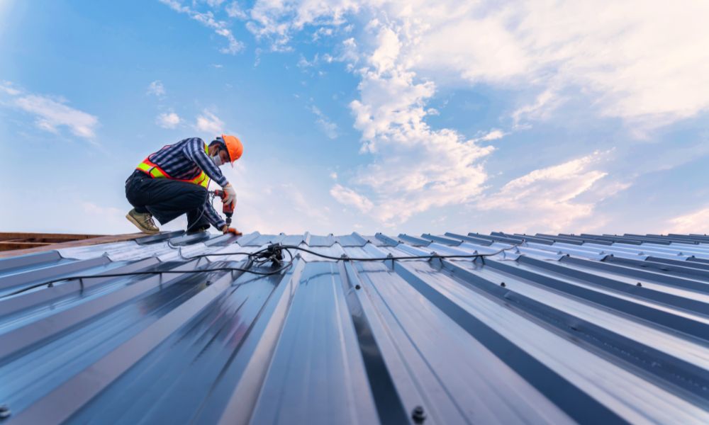 Reasons To Consider Installing Metal Roofing on a New Home