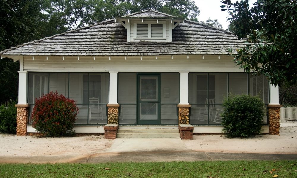 The Benefits of Enclosing Your Front Porch